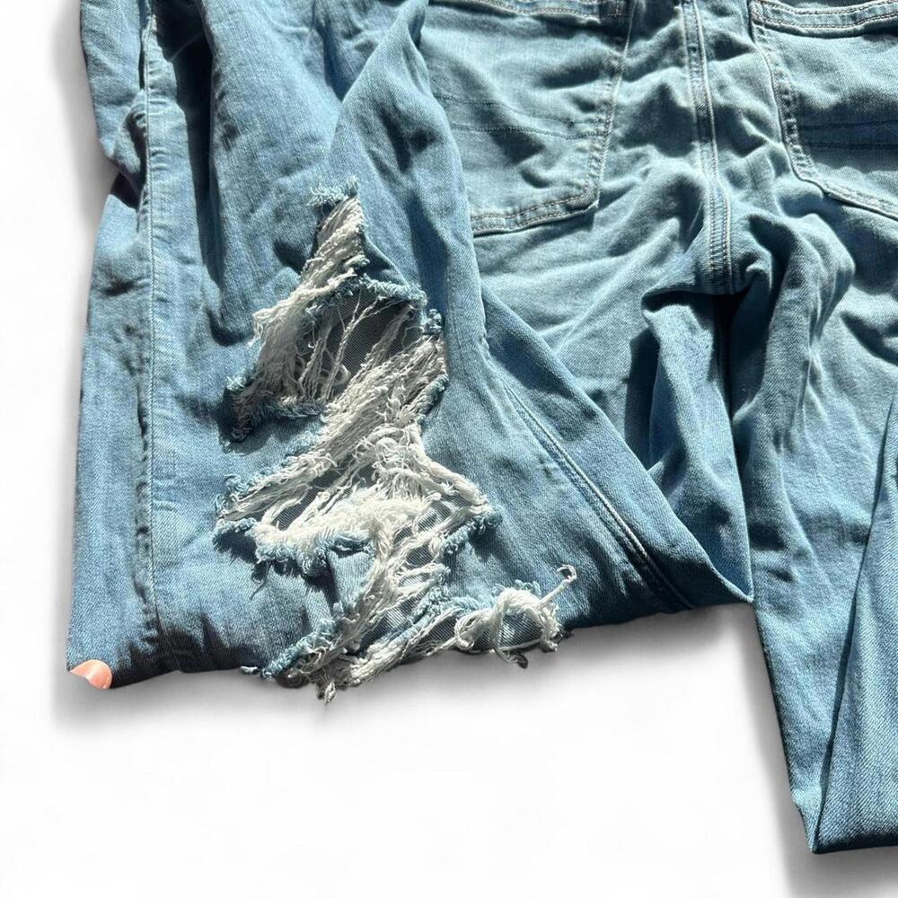 American Eagle Low-Rise Baggy Wide Leg Jeans Size 6 - Picture 7 of 8